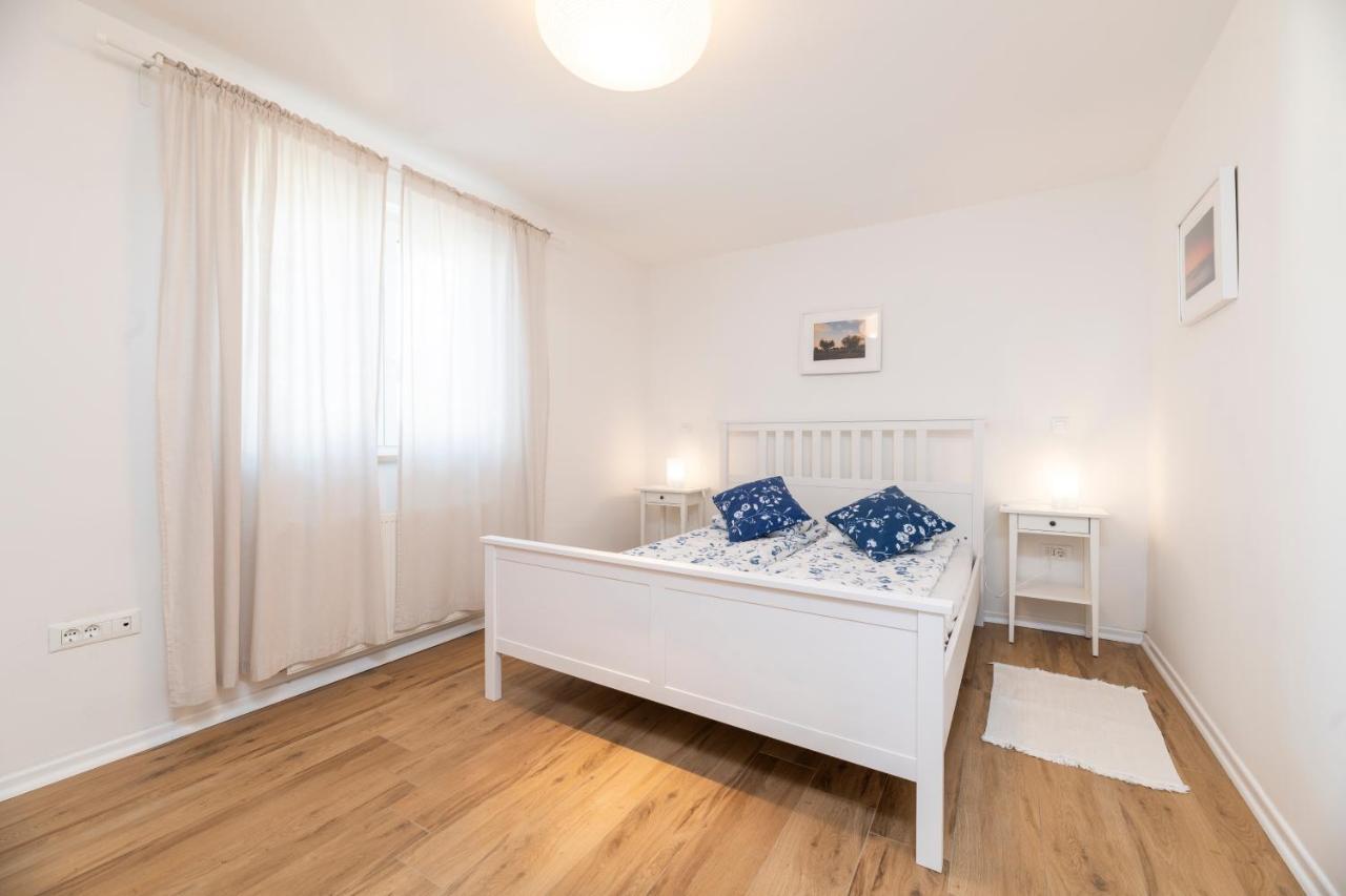 Pribetic Apartments Пореч Экстерьер фото